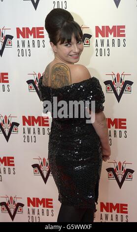 Gizzi Erskine bei der Ankunft für die NME Awards 2013 im Troxy, London. Stockfoto