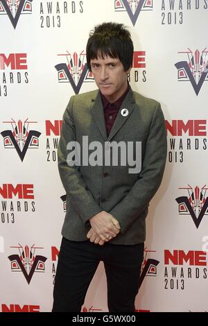 Johnny Marr bei der Ankunft für die NME Awards 2013 im Troxy, London. Stockfoto