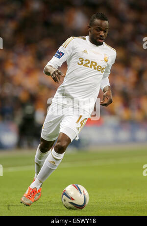 Fußball - Capital One Cup - Finale - Bradford City / Swansea City - Wembley Stadium. Roland Lamah, Swansea City Stockfoto