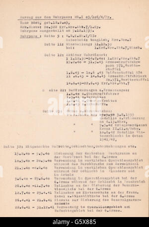 Nationalsozialismus / Nationalsozialismus, Militär, Dokumente, Auszug aus dem Dienstprotokoll des Unteroffiziers Hans Böck, Seite 1, Entwurf, aktiver Wehrdienst, Beförderung, Auszeichnungen, Kampfdienst 15.2.1940 - 31.12.1941, Zusatzrechte-Abfertungen-nicht vorhanden Stockfoto