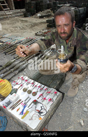 Afghanistan-Waffen gefunden Stockfoto