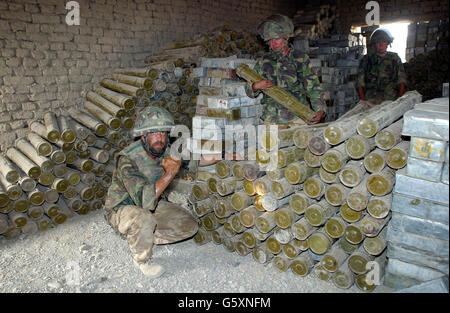 Afghanistan-Waffen gefunden Stockfoto