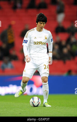 Fußball - Capital One Cup - Finale - Bradford City / Swansea City - Wembley Stadium. Ki Sung-Yong, Swansea City Stockfoto