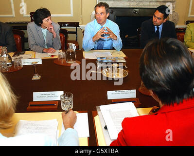 Premierminister Tony Blair & Bildung Köpfe Stockfoto