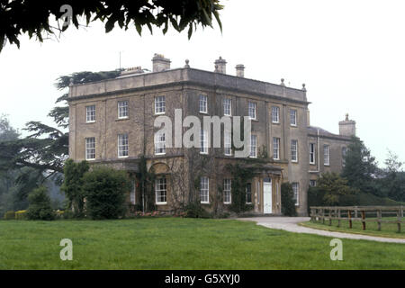 Highgrove House, in der Nähe von Tetbury in Gloucestershire, ein georgianisches Herrenhaus mit 10 Schlafzimmern, das bald die Heimat des Prinzen von Wales sein wird. Stockfoto