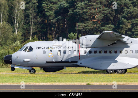 CASA C-295MPA Maritime Patrol Aircraft (serielle 16708) aus der portugiesischen Luftwaffe (Força Aérea Portuguesa) Stockfoto