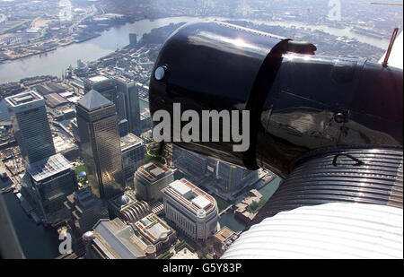 Lufthansa Junkers JU-52 in den Docklands Stockfoto