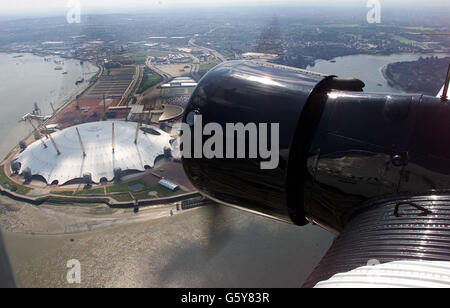 Lufthansa Junkers JU-52 über London Stockfoto