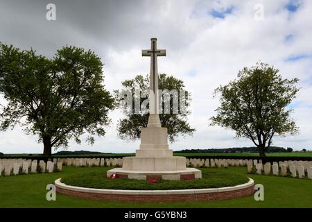 London-Friedhof und Erweiterung, Longueval, Frankreich, wo einige der Soldat kämpfte in der Schlacht an der Somme, die am 1. Juli 1916 begonnen begraben sind. Stockfoto