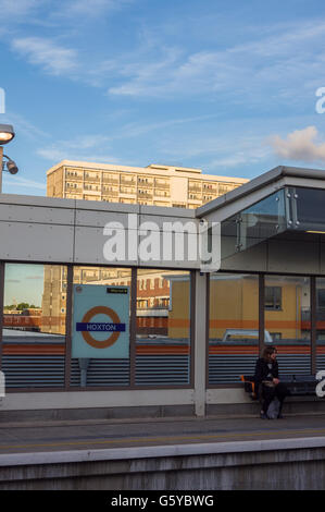 Hoxton Overground TFL Railway Station, London, England Stockfoto