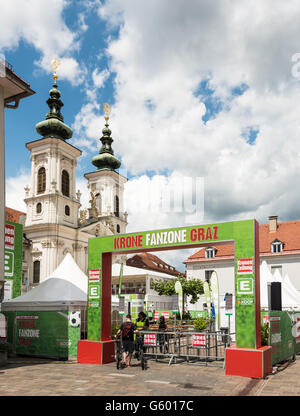 Graz, Österreich - 18. Juni 2016: Pubic Viewing Area von lokalen Krone Zeitung (Tageszeitung) während der europäischen Fußball-Meister Stockfoto