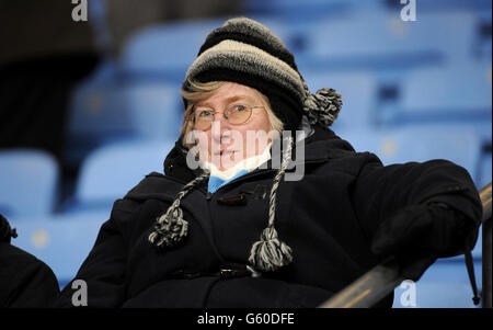 Soccer - npower Football League One - Coventry City / Colchester United - Ricoh Arena. Coventry City Fans auf den Tribünen Stockfoto