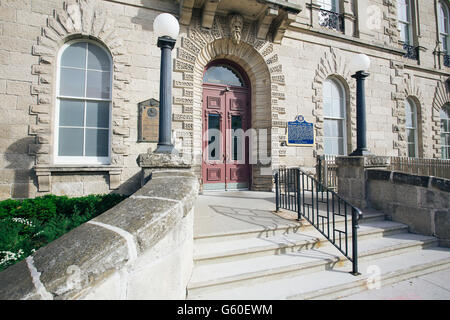 Altes Rathaus-Eingangstür Guelph Stockfoto