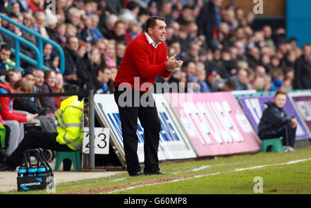 Fußball - npower Football League Two - Gillingham gegen Plymouth Argyle - MEMS Priestfield Stadium. Gillingham Manager Martin Allen an der Touchline. Stockfoto