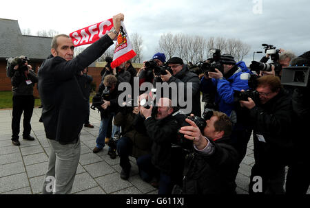 Fußball - Barclays Premier League - Paolo Di Canio Enthüllung - Akademie des Lichts. Der neue Sunderland Manager Paolo Di Canio posiert für Fotografen nach einem Fotocall an der Academy of Light, Sunderland. Stockfoto