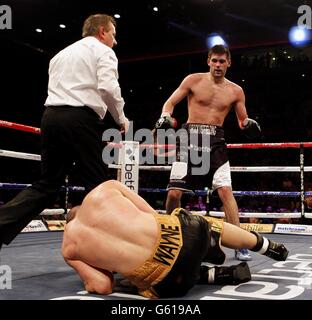 Boxen - englischen Super-Mittelgewichts-Titel - Rocky Fielding V Wayne Reed - Echo Arena Stockfoto