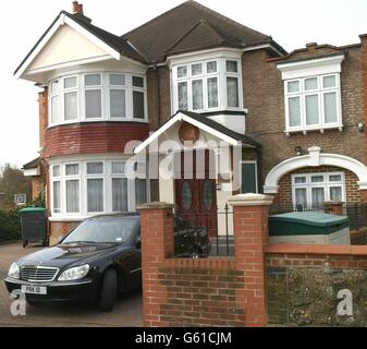 Blick auf die Vorderseite der nordkoreanischen Botschaft in Ealing, West-London. Stockfoto