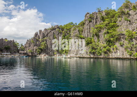 Kalkfelsen in Insel Palawan Philippinen Stockfoto