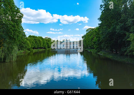 Panorama Ansicht, Lazienki, Royal Park, Palast auf dem Wasser, Warschau, Polen Stockfoto