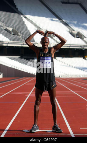 Olympiasieger Mo Farah beim Start des National Lottery Anniversary Run, der ersten Veranstaltung im Olympiastadion seit der Abschlussfeier der Paralympischen Spiele, im Olympiastadion im Osten Londons. Stockfoto