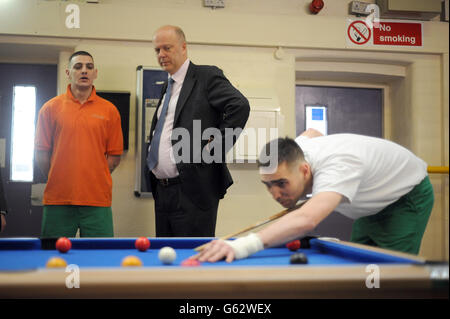 Minister-Besuch in Pentonville prison Stockfoto