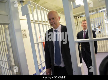 Minister-Besuch in Pentonville prison Stockfoto