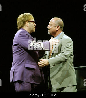 Elton John & Billy Joel Face to Face 2002 Stockfoto