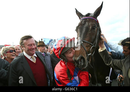 Horse Racing - Festival 2013 - Boylesports Tag - Punchestown Racecourse Stockfoto