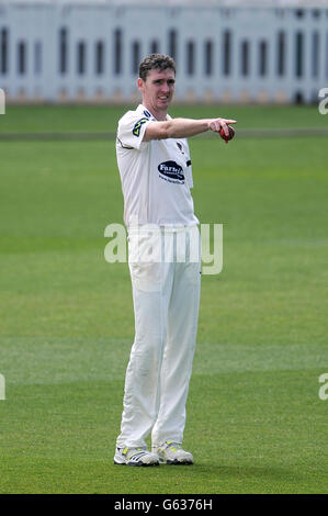 Cricket - LV= County Championship - Division One - Tag 1 - Surrey gegen Sussex - Kia Oval. Steve Magoffin, Sussex Stockfoto