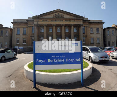 Royal Berkshire Hospital Stock. Gesamtansicht des Royal Berkshire Hospital in Reading Stockfoto