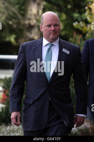 RBS-NGM. Stephen Hester, Chief Executive der Royal Bank of Scotland, kommt zur Hauptversammlung in Gogarburn, Edinburgh. Stockfoto