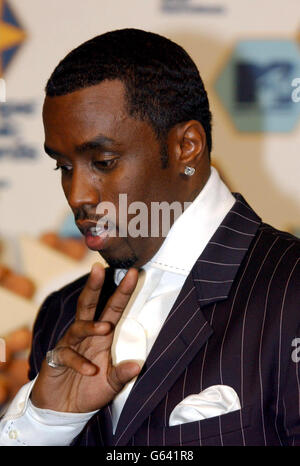 MTV Europe Music Awards 2002 Gastgeber P. Diddy Teilnahme an den Preisen, im Palazzo Sant Jordi, Barcelona, Spanien. Stockfoto