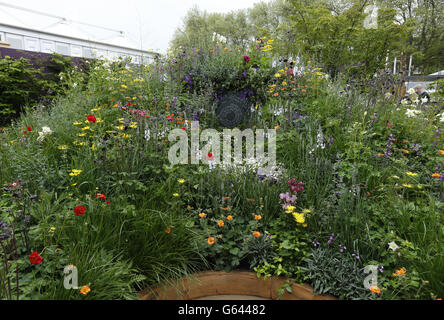 Der Mindfulness Garden bei der RHS Chelsea Flower Show, London. Stockfoto