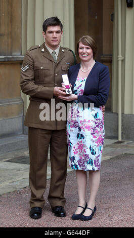 Investitur am Buckingham Palace Stockfoto