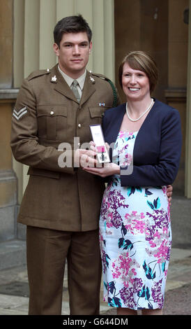 Investitur am Buckingham Palace Stockfoto