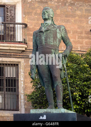 CARDEZ, SPANIEN - 13. MÄRZ 2016: Statue von Francisco de Miranda Stockfoto