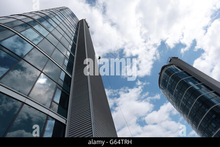 Bürgermeister von Medway Abseilstellen in Chatham Quays Stockfoto