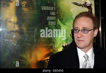 Der amerikanische Schauspieler Brent Spiner kommt zur europäischen Charity-Premiere von Star Trek Nemesis am Empire Leicester Square in London. Stockfoto