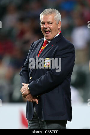 Rugby Union - 2013 British and Irish Lions Tour - Barbaren gegen British and Irish Lions - Hong Kong Stadium. Warren Gatland, Cheftrainer der britischen und irischen Lions Stockfoto