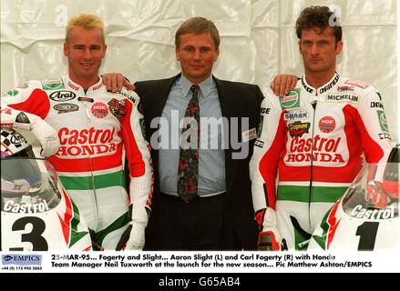 Rennsport - Superbike - Aaron Slight und Carl Fogarty bei Honds/Castrol Team Photocall Stockfoto