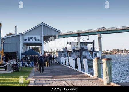 Goolwa Wharf Barrel Schuppen auf dem Murray River, South Australia Stockfoto