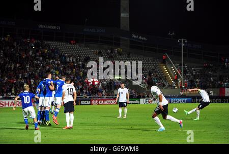 Fußball - UEFA European unter 21 Championship 2013 - Gruppe A - England V Italien - Bloomfield-Stadion Stockfoto