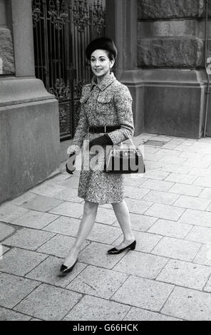 Dame MARGOT FONTEYN de Arias Ballerina England Stockfoto
