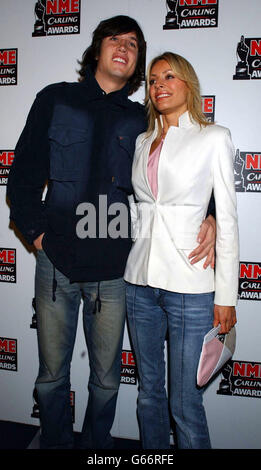 Die Fernsehmoderatoren Vernon Kay und Tess Daly kommen für die NME Carling Awards im Po Na Na im Westen Londons an. Stockfoto