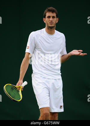 Großbritanniens James Ward reagiert in seinem Spiel gegen den Chinese Taipei Yen-Hsun Lu Stockfoto