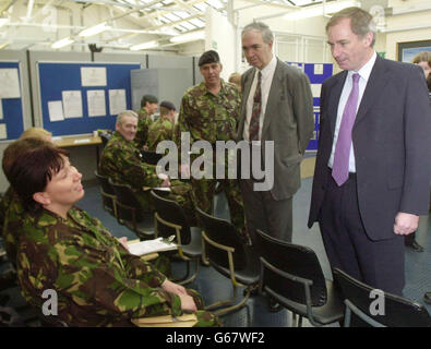 Hoon Besuche TA Armee in Nottingham Stockfoto