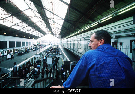 Earl's Court Underground. U-Bahn-Station Earl's Court in London, Großbritannien. Stockfoto