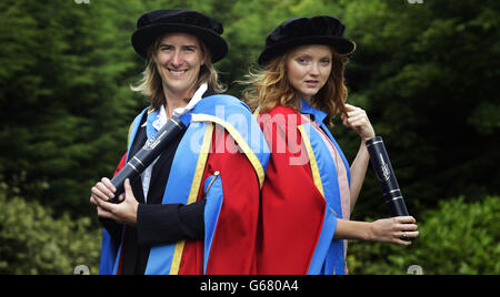 Lily Cole Ehrendoktorwürde Stockfoto