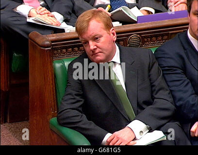 : Videoaufnahme des Führers der Liberaldemokraten Charles Kennedy im Unterhaus während der Fragen der Premierminister in London. Stockfoto