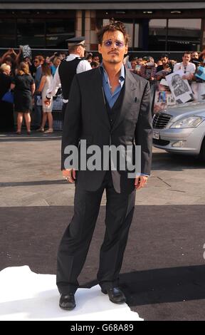 The Lone Ranger Premiere - London. Johnny Depp bei der britischen Premiere von The Lone Ranger im Londoner Kino Odeon West End. Stockfoto